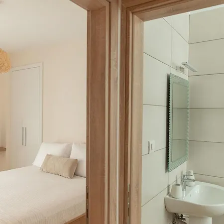 Saint Matthew By Senaon Apartment Heraklion (Crete)
